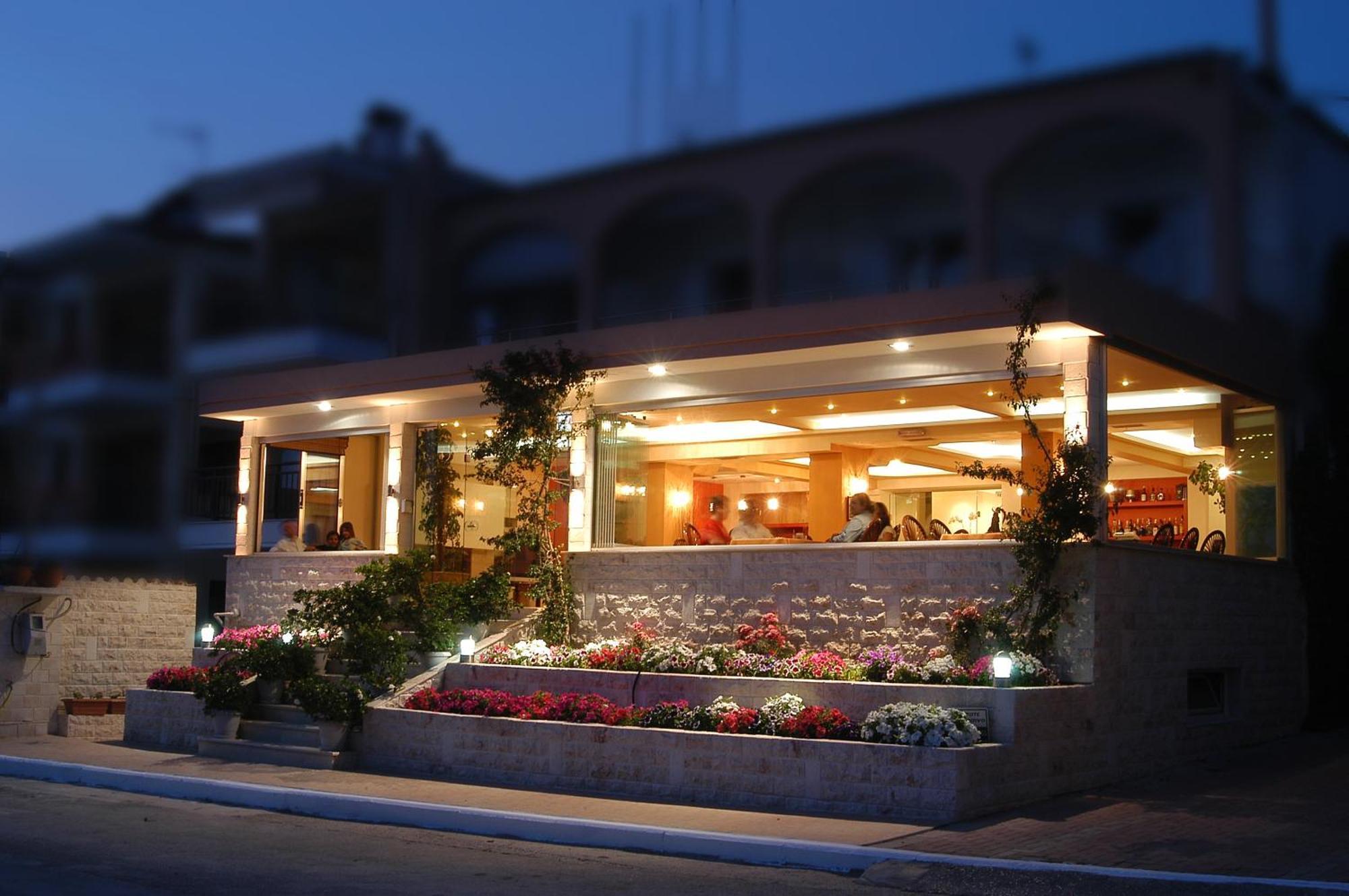 Xenios Loutra Village Beach Hotel Agia Paraskevi  Exterior photo